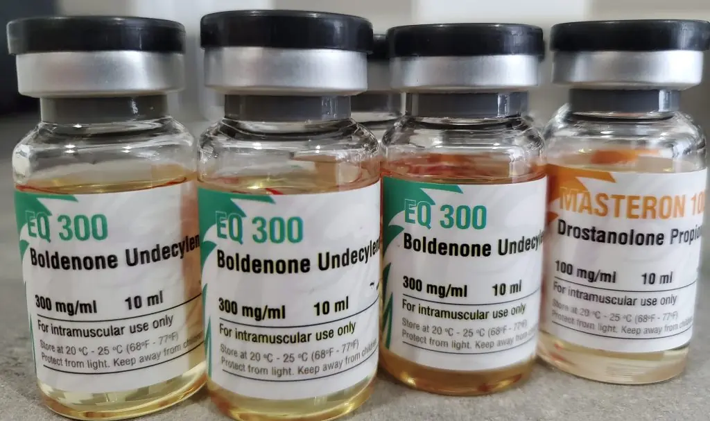 Equipoise (Boldenon) vs. Masteron: Ein wissenschaftlicher Vergleich für Bodybuilder 2 4x 10ml vials boldenon undecylenat dragon pharma